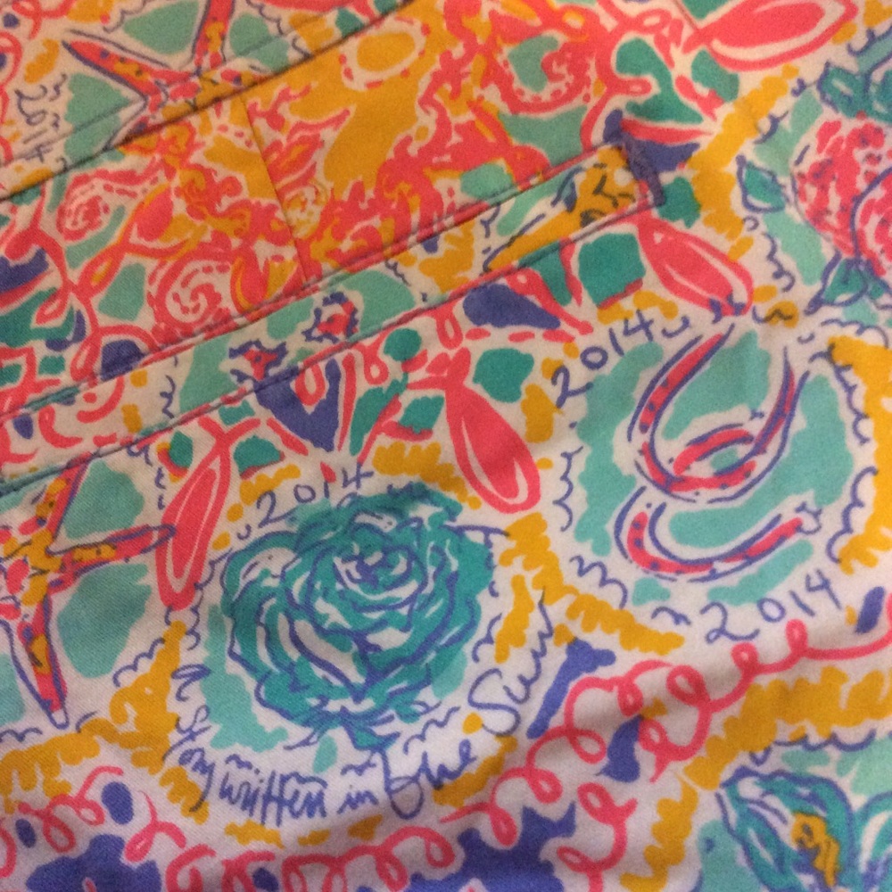 Lilly Pulitzer Written in the Sun Callahans - Picture 8 of 8